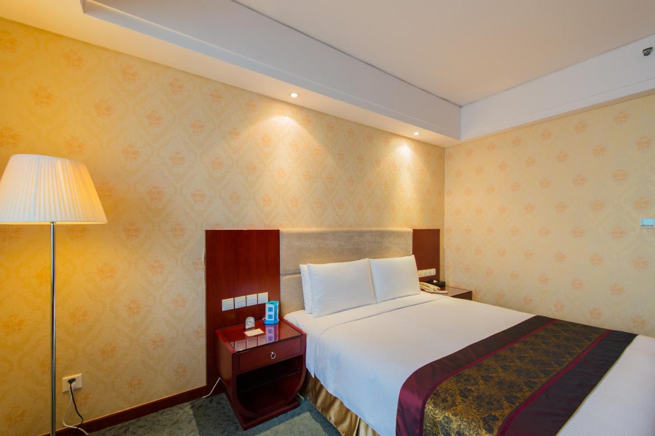 Changchun Hualida Hotel Exterior photo