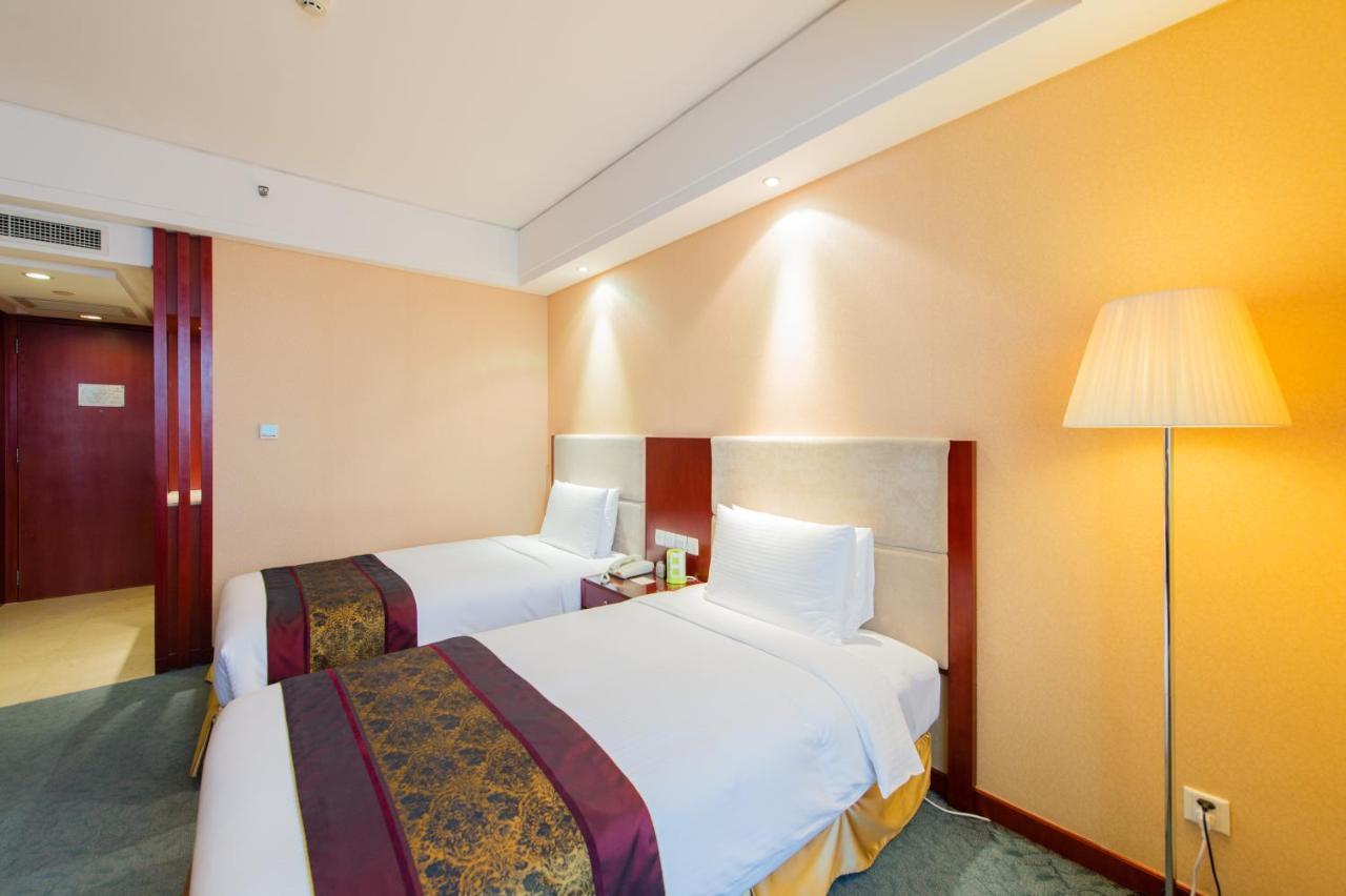 Changchun Hualida Hotel Exterior photo
